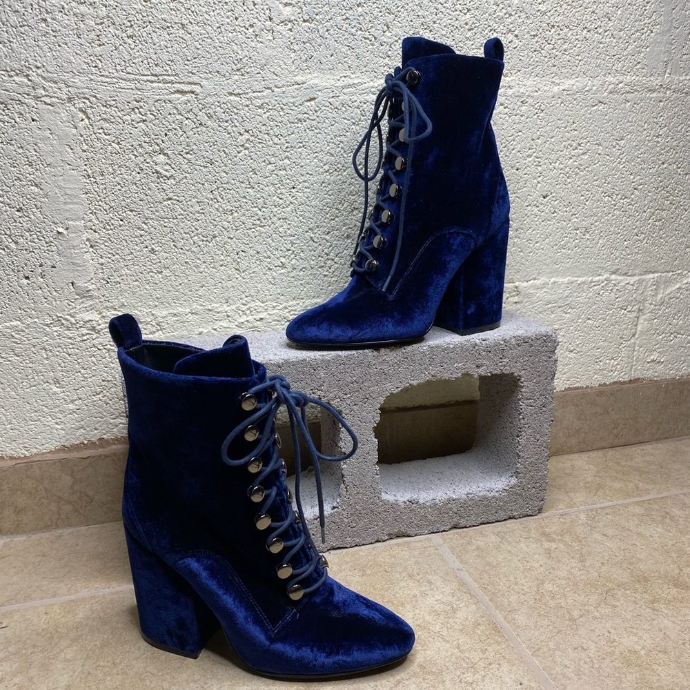 Kendall & Kylie Lace Up Bridget Bootie Blue Velvet